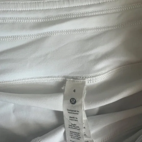 Lululemon Pace Rival Mid-Rise Tennis Skirt - Size 4 White - Picture 3 of 3